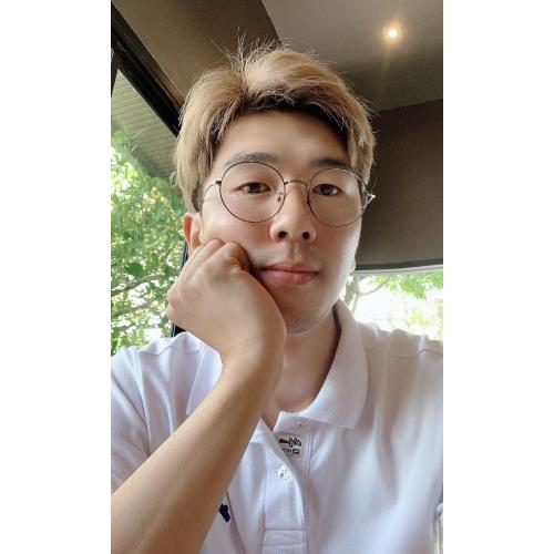 김효준