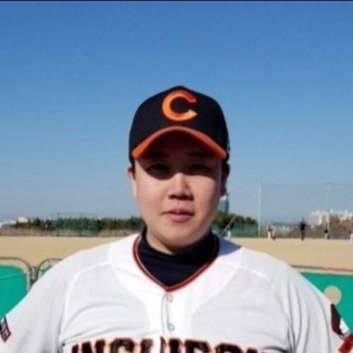 최형욱