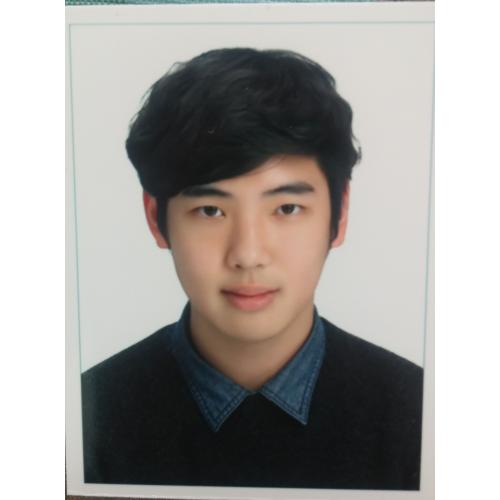 박건욱