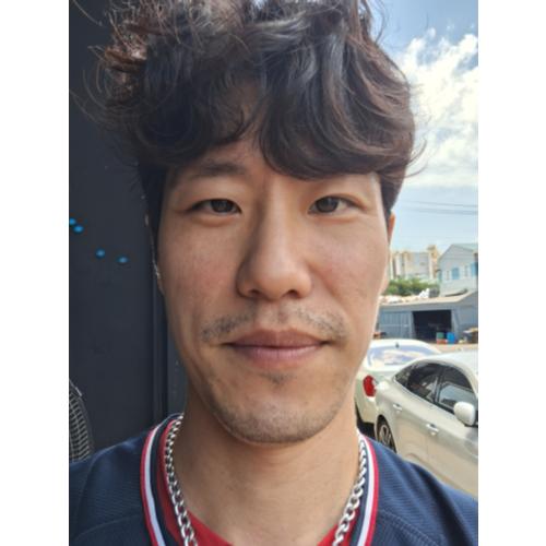 김재홍