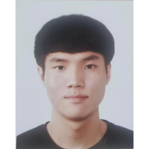 안충완