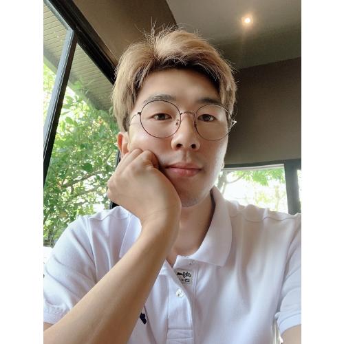 김효준